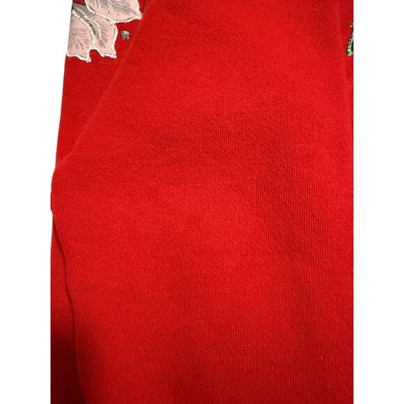 Vintage Hanes Large Holiday Poinsettia Design Christmas Grandma Sweatshirt - Picture 8 of 11
